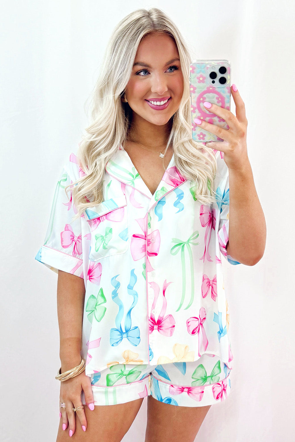 Jane, White Bowknot Print Buttoned Shirt and Shorts Pajama Set