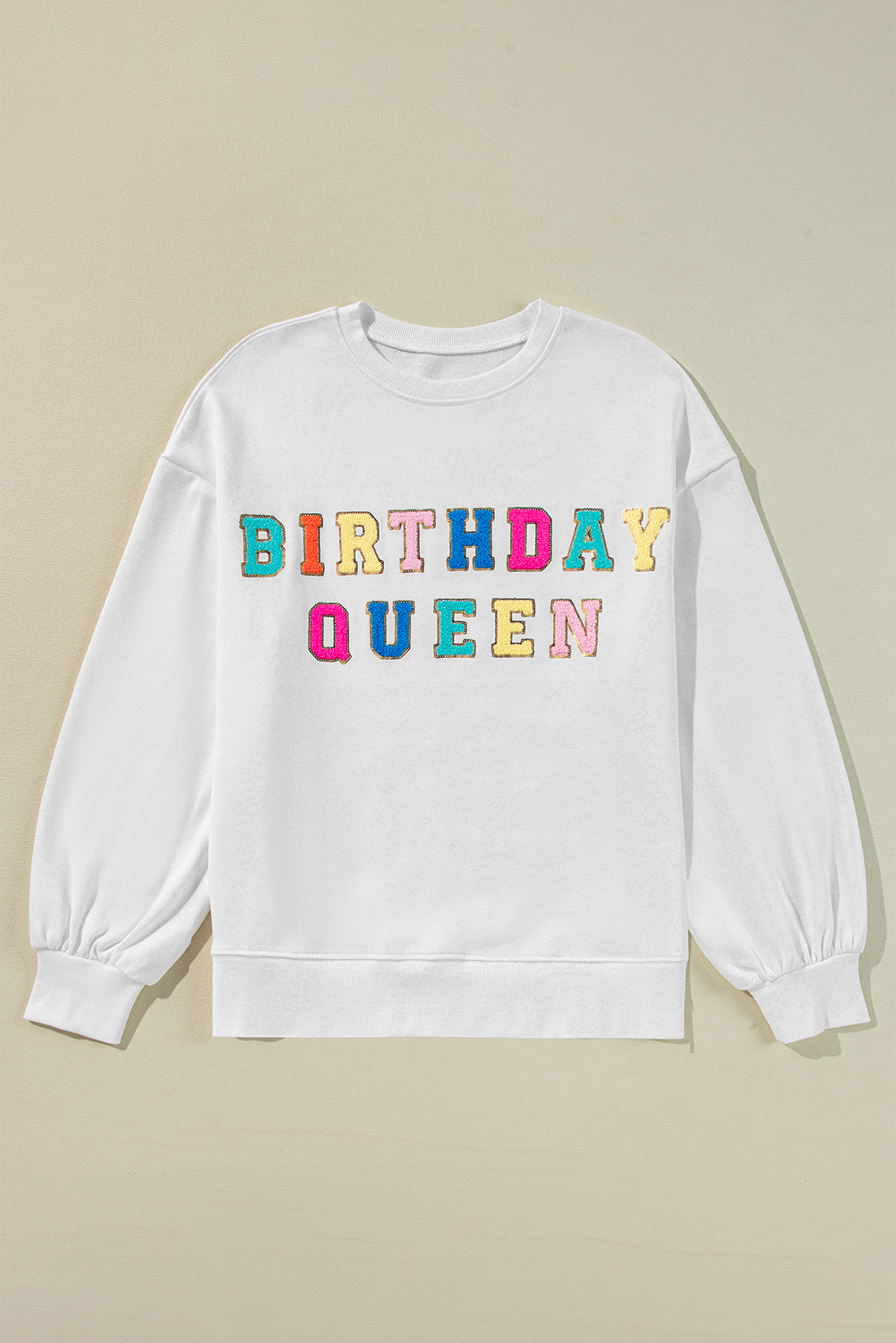 BIRTHDAY QUEEN Graphic Lantern Sleeve Sweatshirt