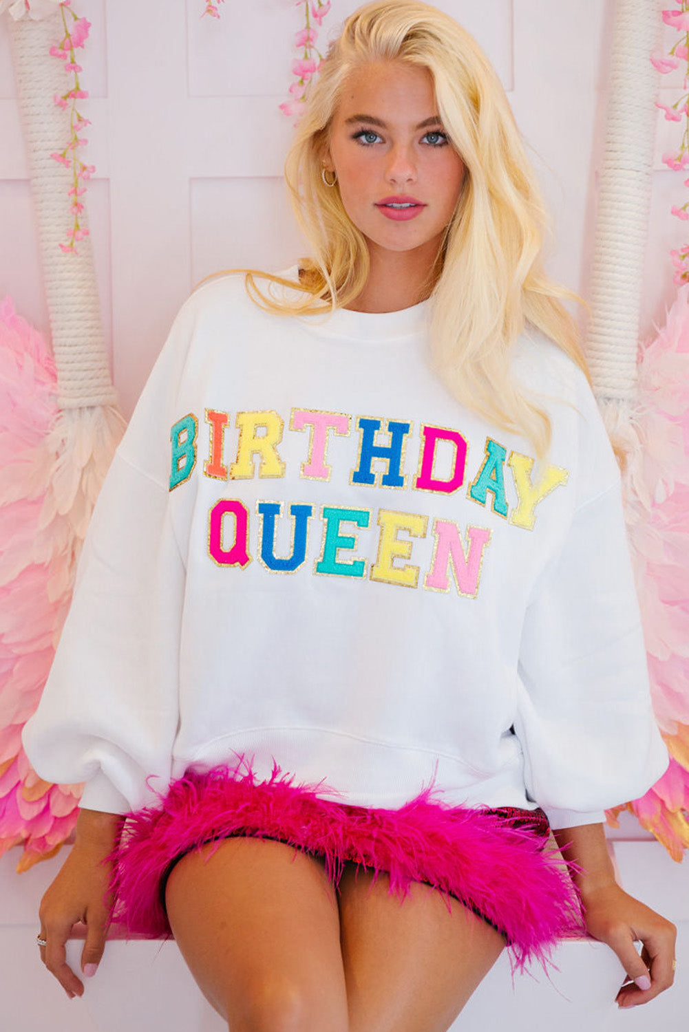 BIRTHDAY QUEEN Graphic Lantern Sleeve Sweatshirt